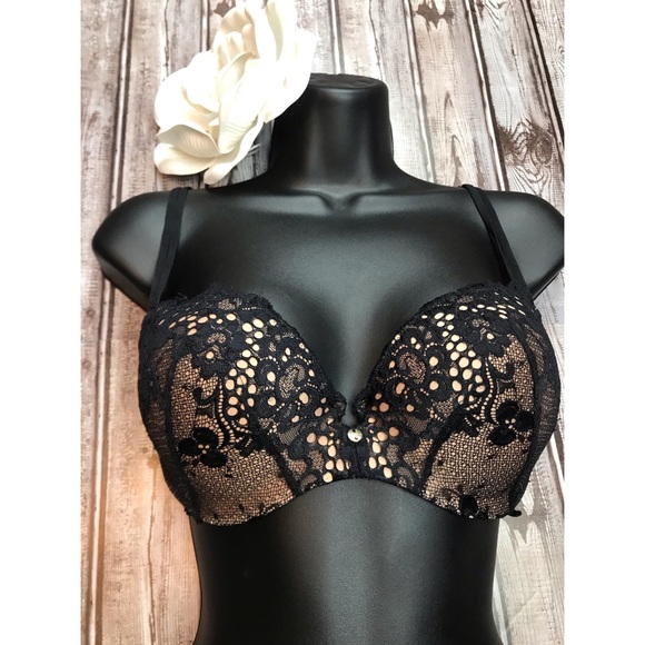 Victoria's Secret Other - Victoria’s Secret black lace bra
